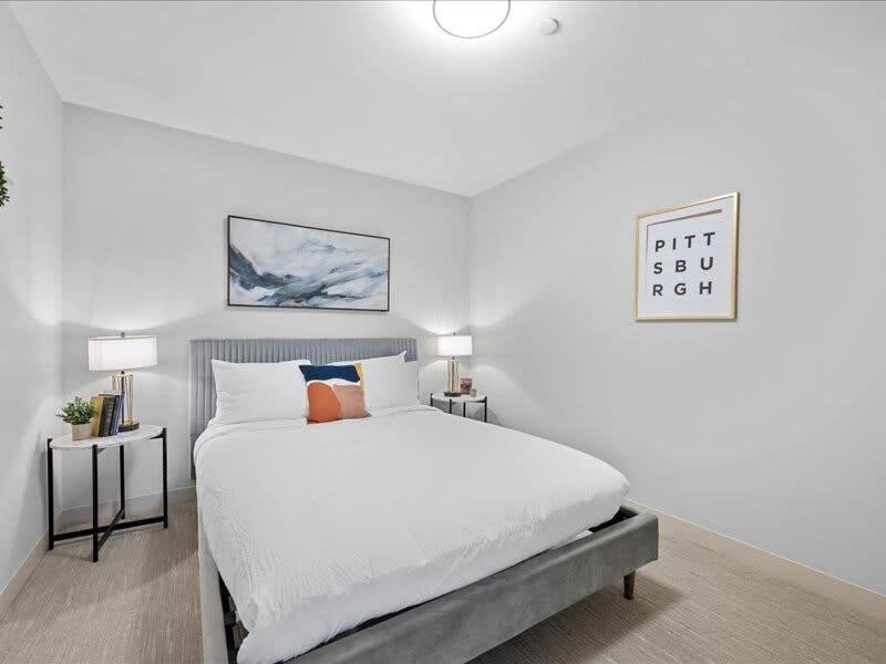 Cozysuites Lavish 1Br, Downtown Pittsburgh Esterno foto